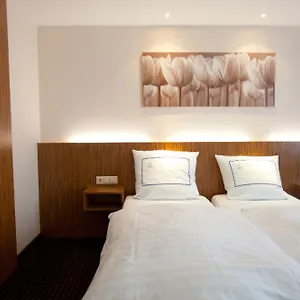 Empire 3*, Luxembourg By Luxembourg